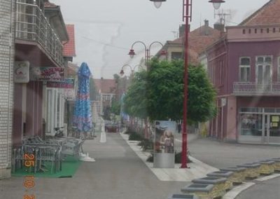 Referenca pešačka zona Lapovo 2